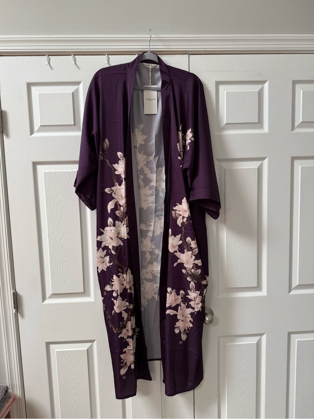 Elegant Floral Long Kimono Cape in Plum